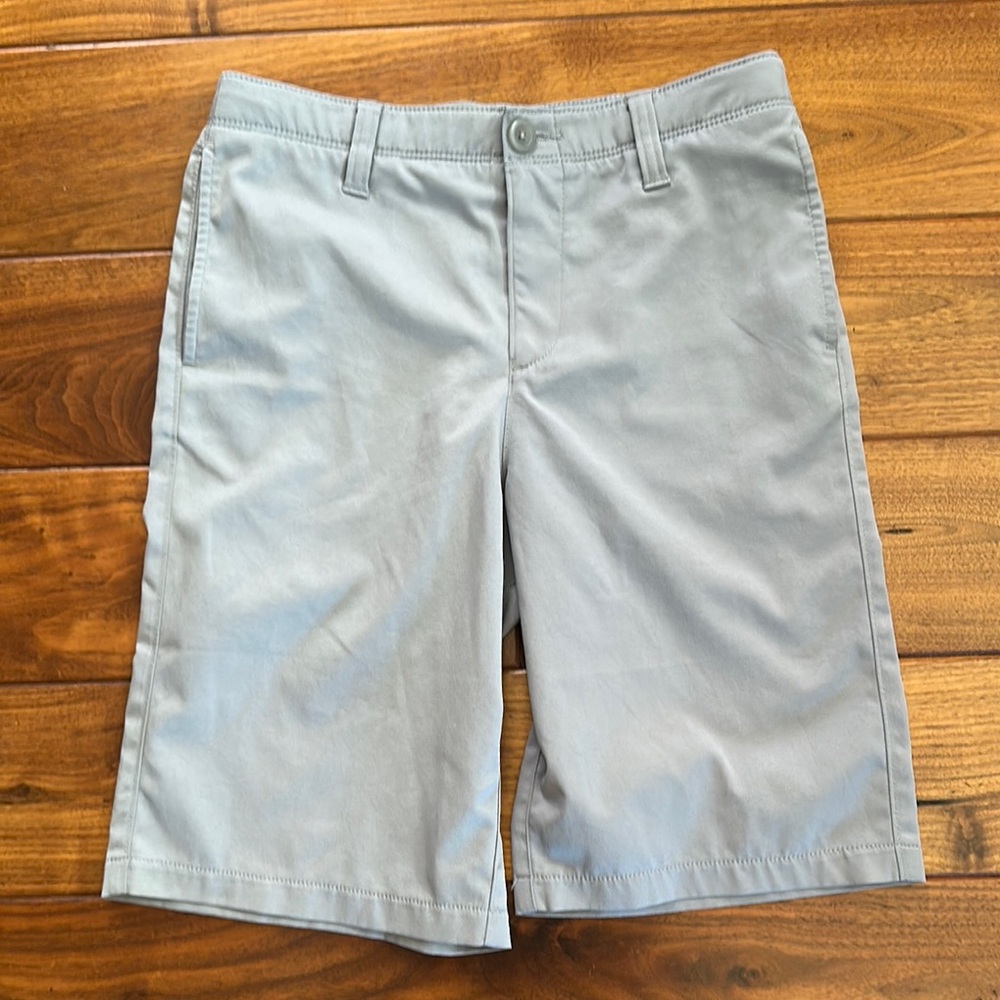 Under Armour Boy’s Gray Golf Shorts